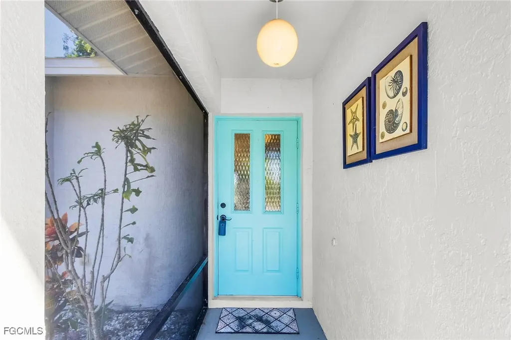 12184 Dolphin Road Bokeelia FL 33922