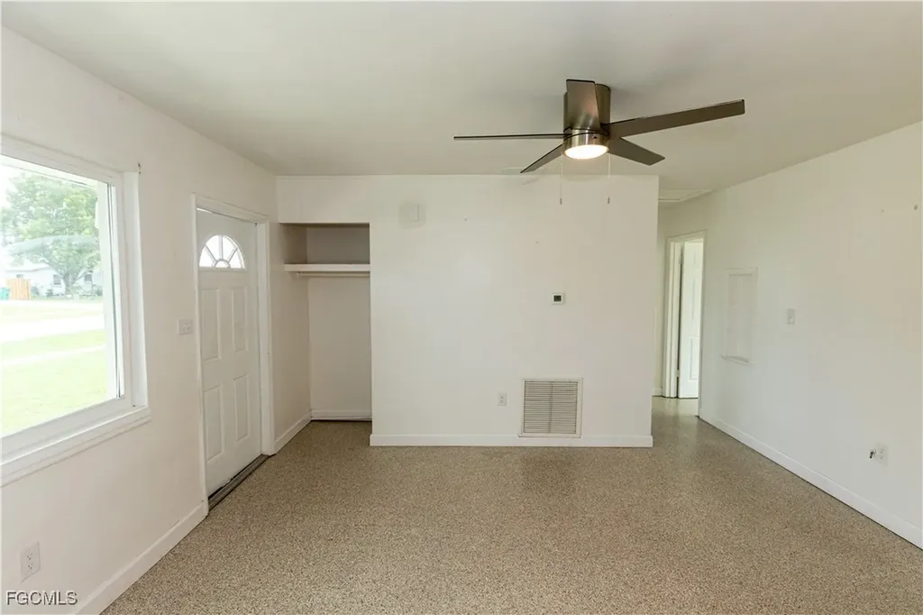 21043 Bersell Avenue Port Charlotte FL 33952