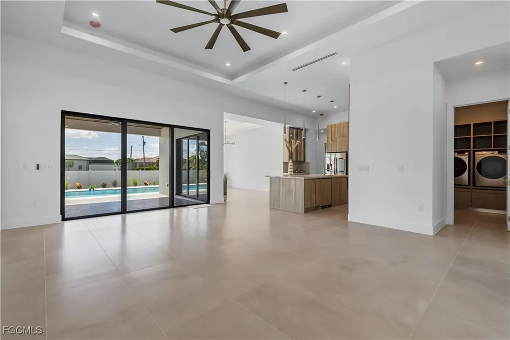 109 NW 35th Place Cape Coral FL 33993