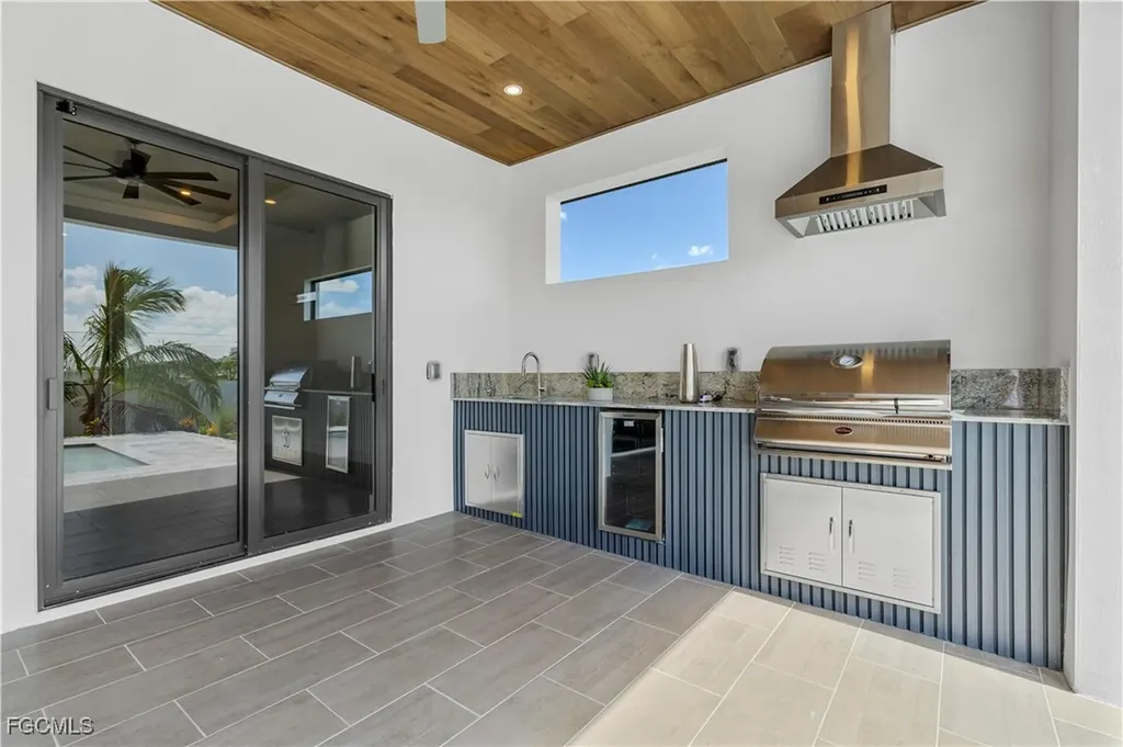 109 NW 35th Place Cape Coral FL 33993