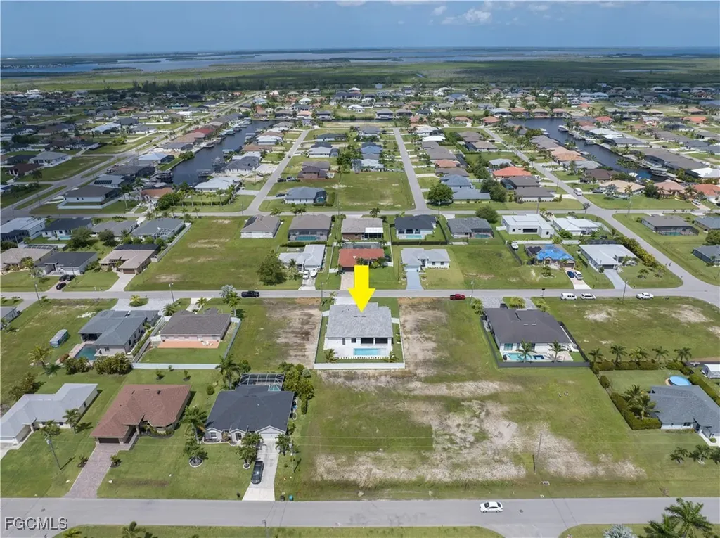 109 NW 35th Place Cape Coral FL 33993