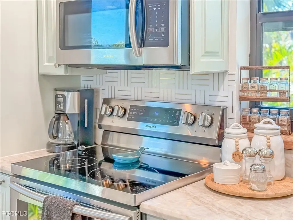 4490 Harbor Bend Drive Upper Captiva FL 33924