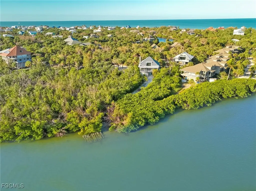 4490 Harbor Bend Drive Upper Captiva FL 33924
