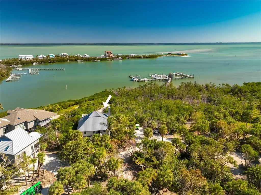 4490 Harbor Bend Drive Upper Captiva FL 33924