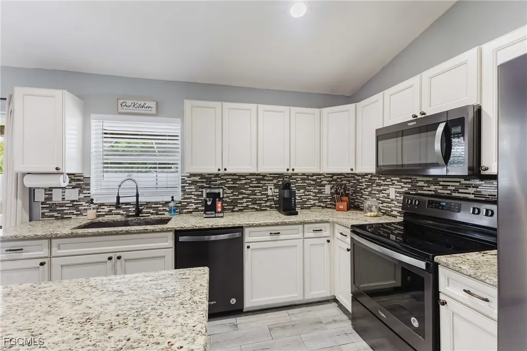 1910 NW 14th Terrace Cape Coral FL 33993