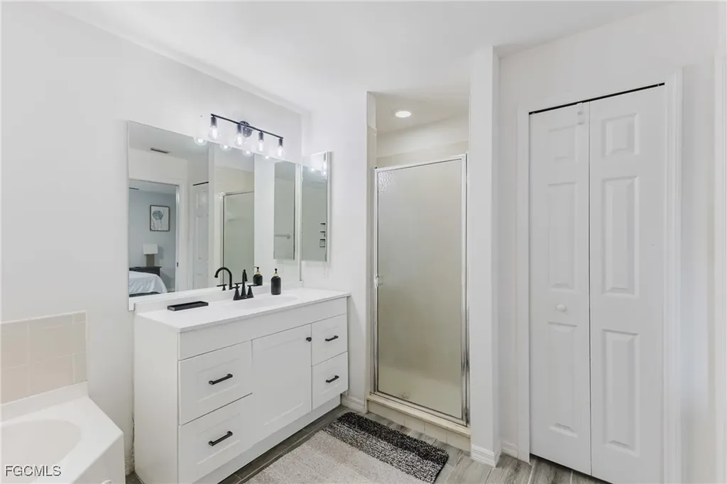 1910 NW 14th Terrace Cape Coral FL 33993