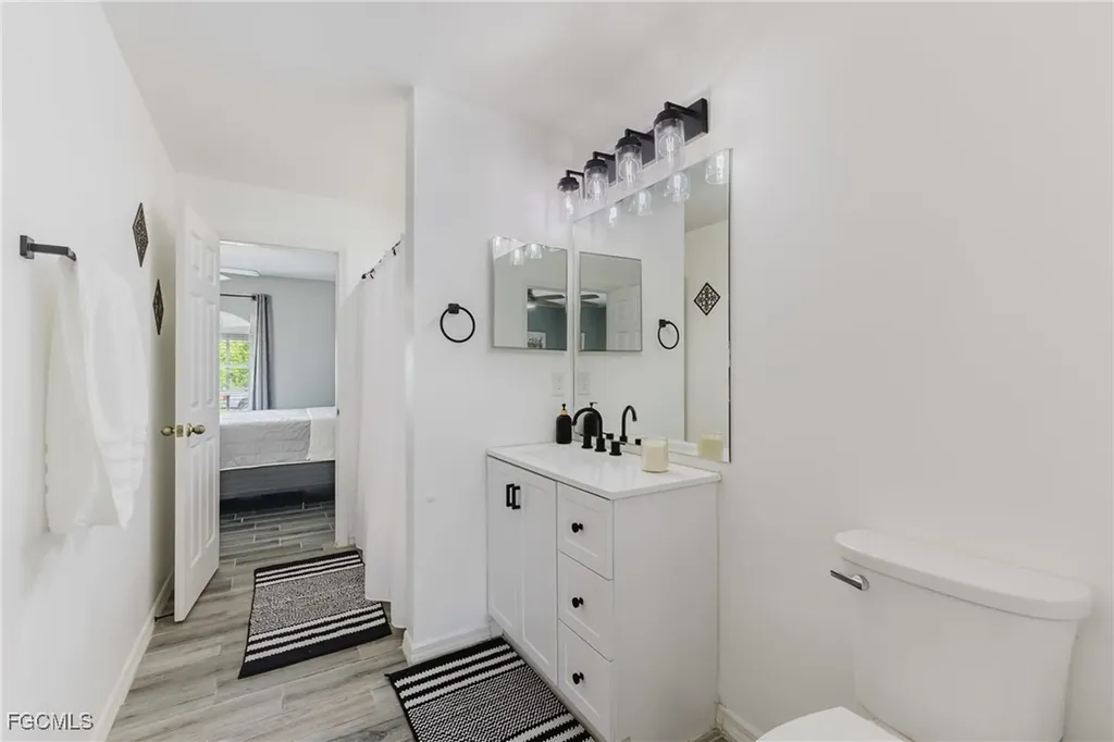 1910 NW 14th Terrace Cape Coral FL 33993