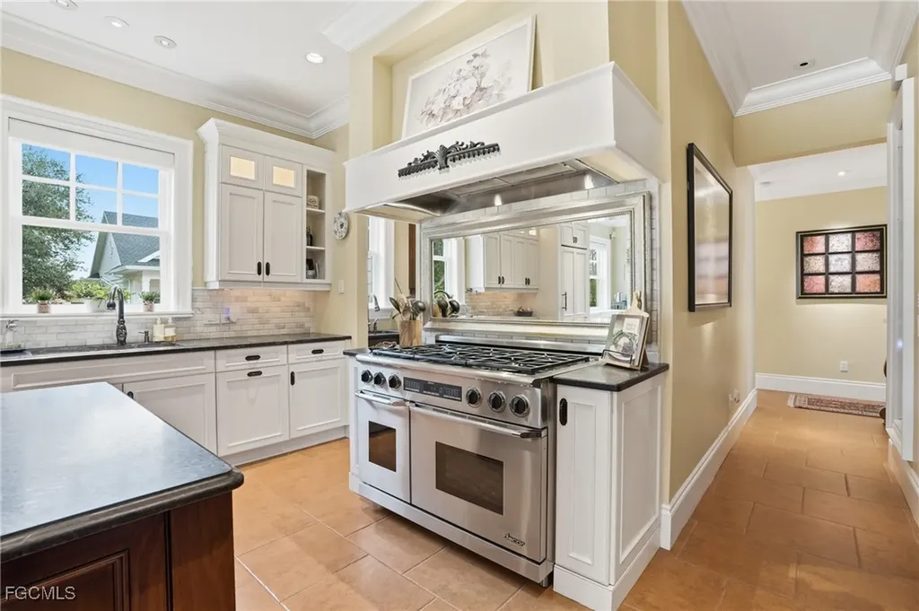 12201 Caisson Lane Fort Myers FL 33912