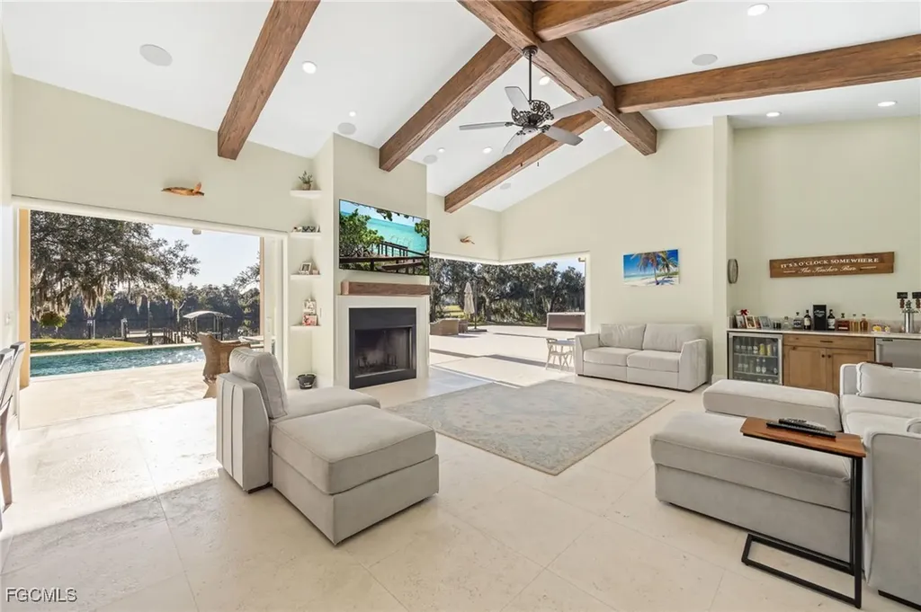 5994 Dragoon Court Labelle FL 33935