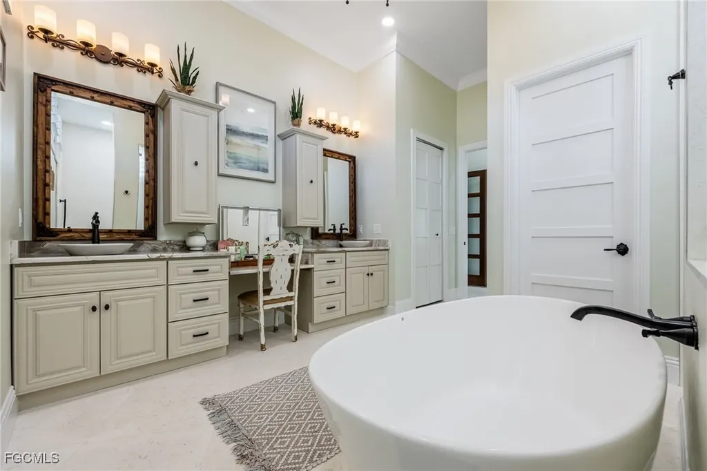 5994 Dragoon Court Labelle FL 33935