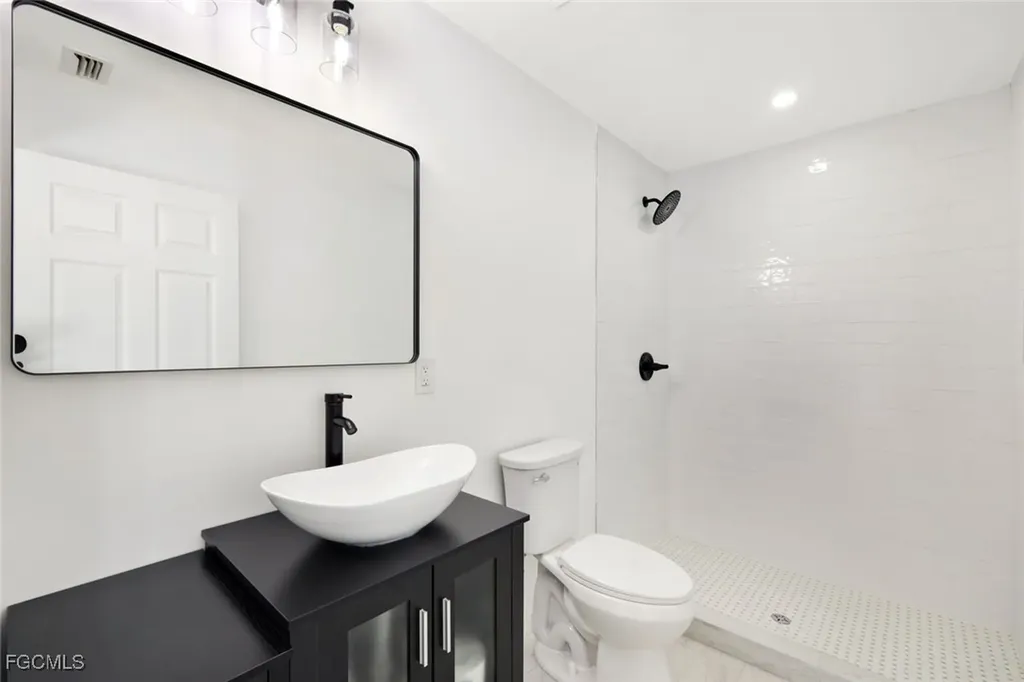 2519 SW 30th Street Cape Coral FL 33914