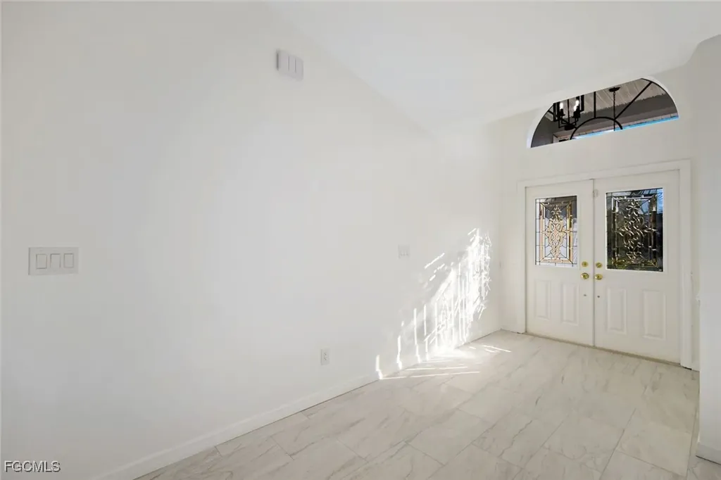 2519 SW 30th Street Cape Coral FL 33914