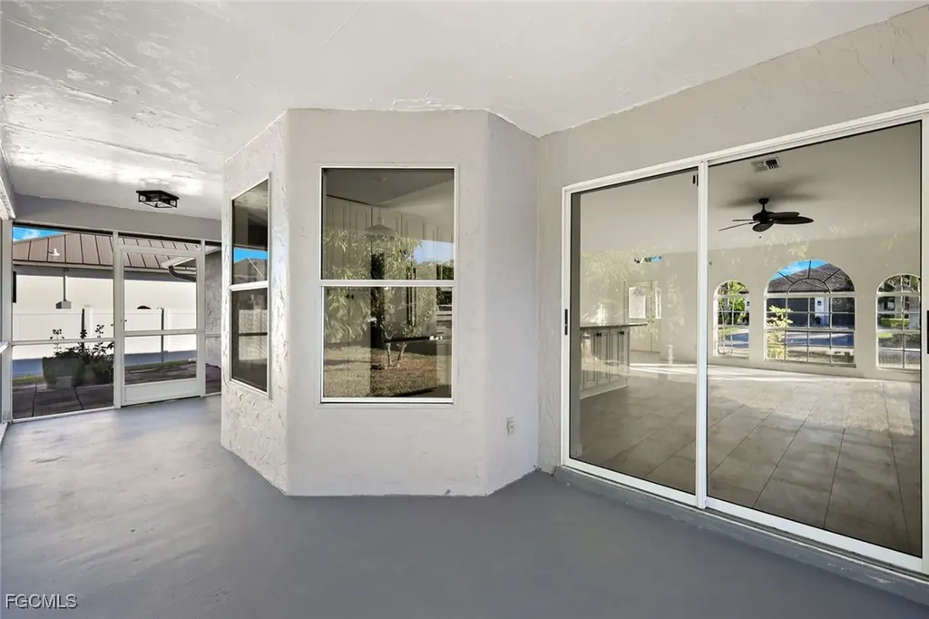 2519 SW 30th Street Cape Coral FL 33914