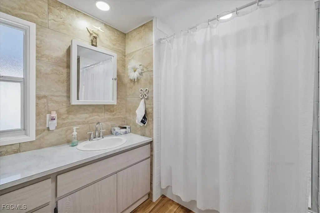 786 Roses Lane North Fort Myers FL 33917