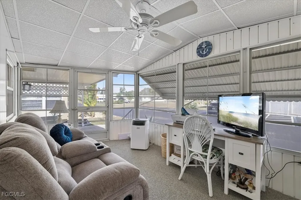 786 Roses Lane North Fort Myers FL 33917