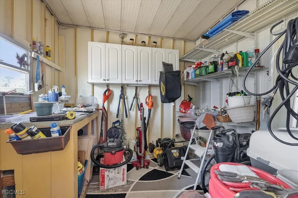 786 Roses Lane North Fort Myers FL 33917