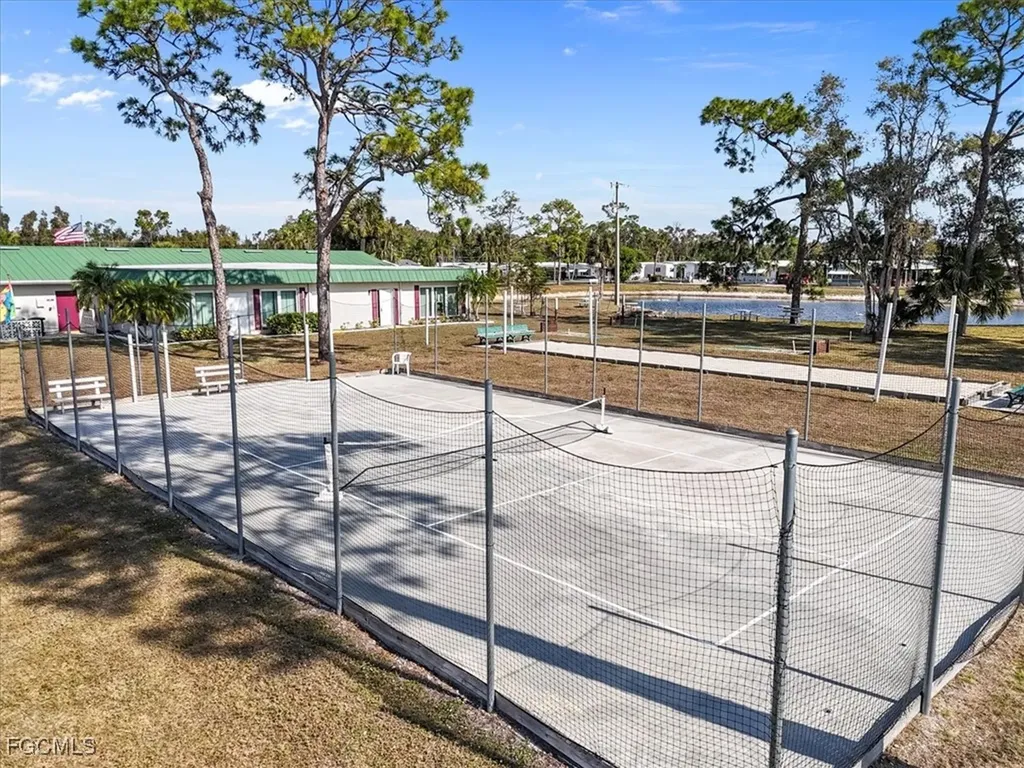 786 Roses Lane North Fort Myers FL 33917