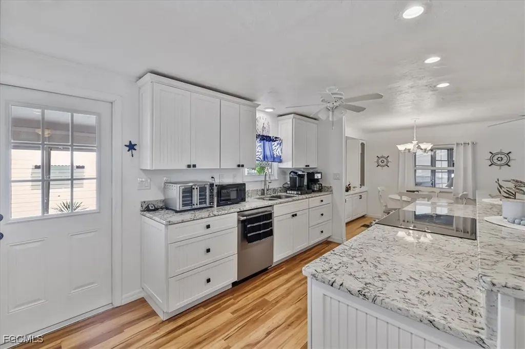 786 Roses Lane North Fort Myers FL 33917