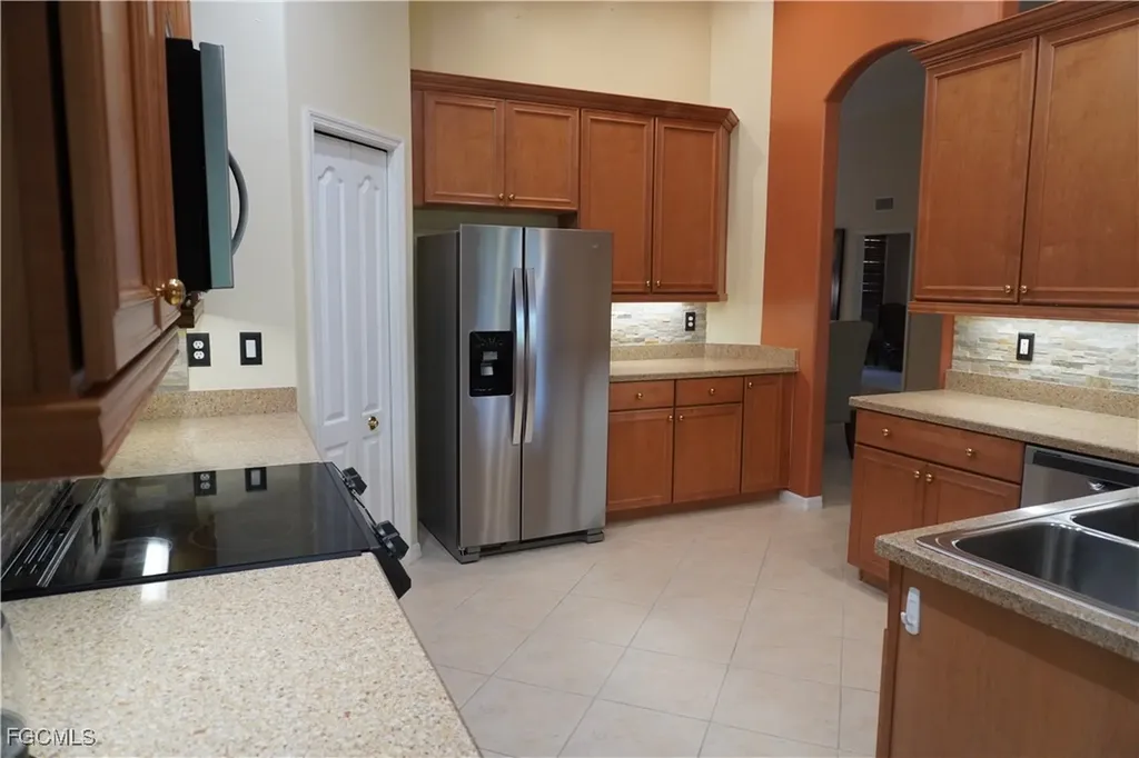 13091 Sandy Key Bend North Fort Myers FL 33903