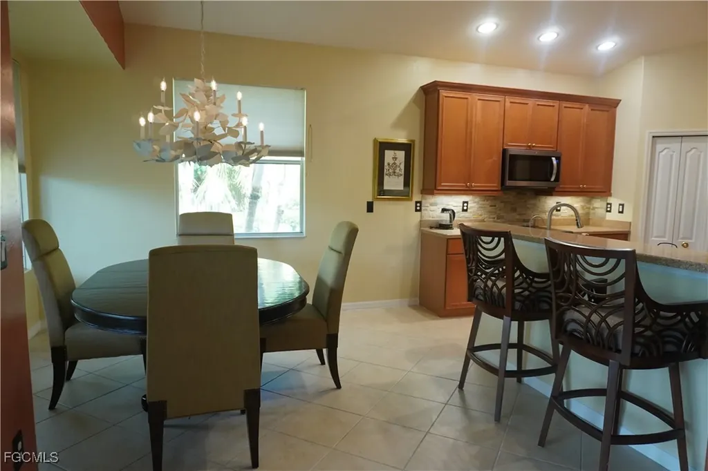 13091 Sandy Key Bend North Fort Myers FL 33903
