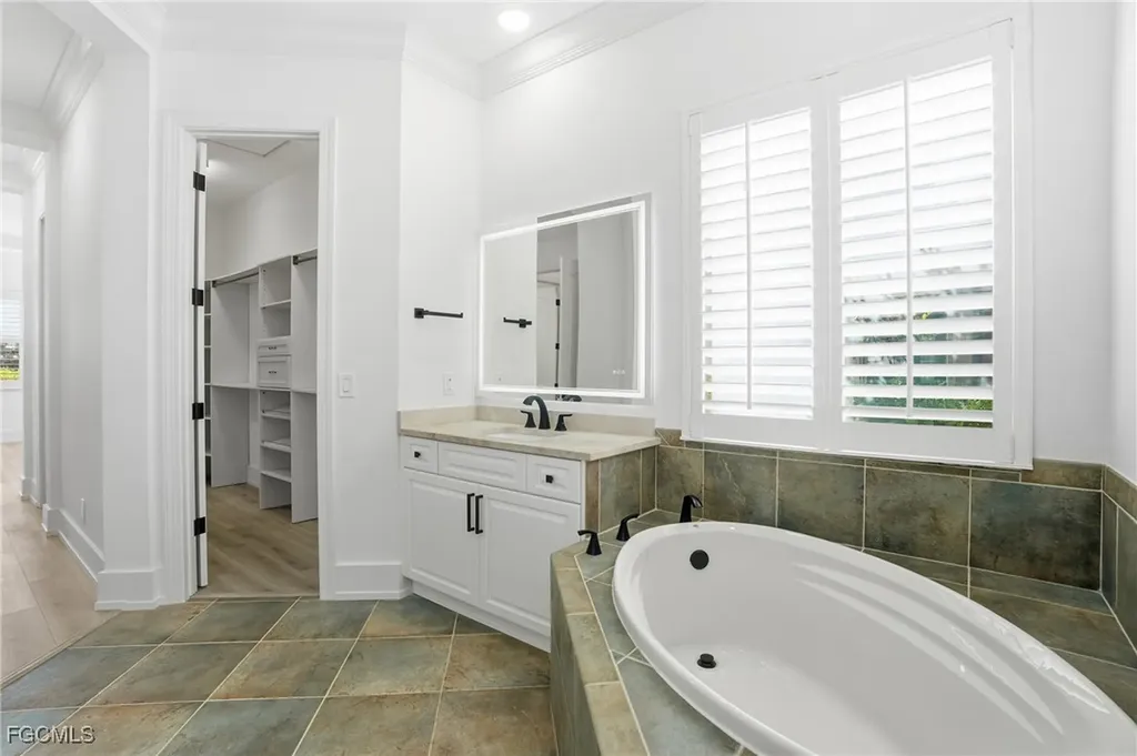 18141 Creekside View Drive Fort Myers FL 33908