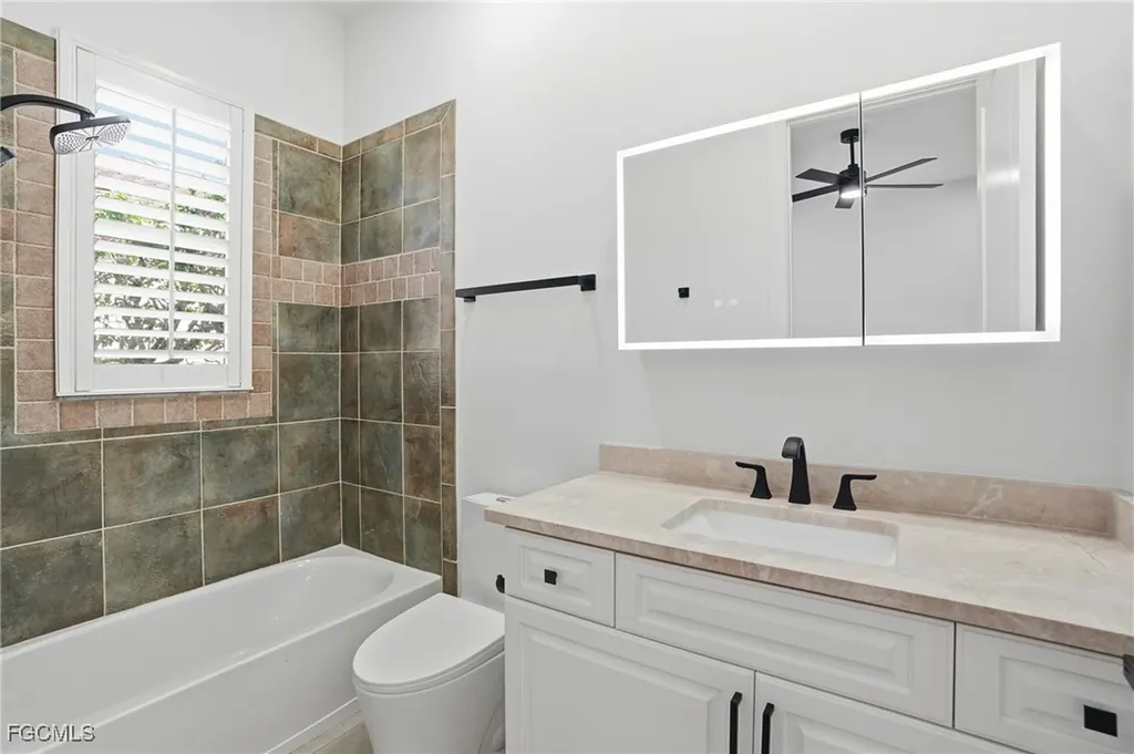 18141 Creekside View Drive Fort Myers FL 33908