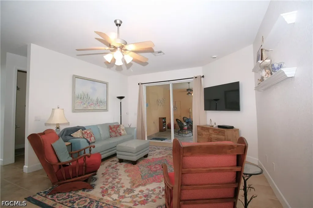 3702 SE 6th Avenue Cape Coral FL 33904