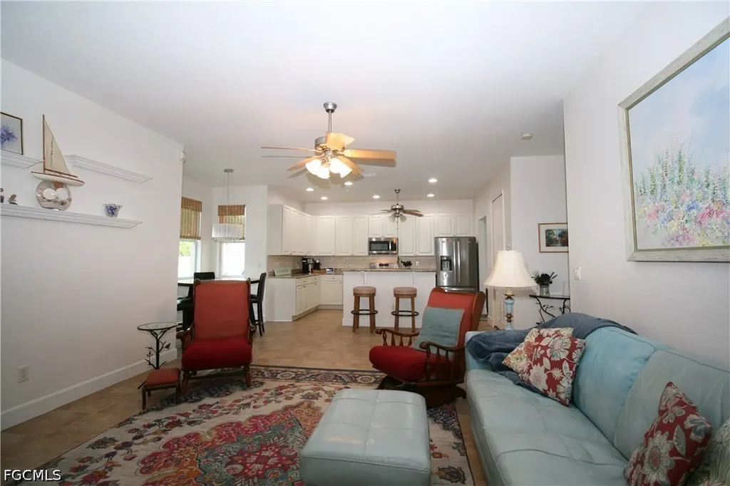 3702 SE 6th Avenue Cape Coral FL 33904