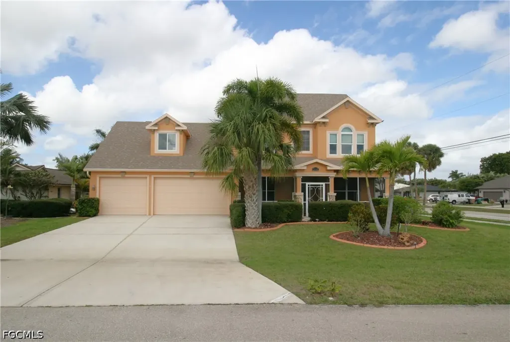 3702 SE 6th Avenue Cape Coral FL 33904