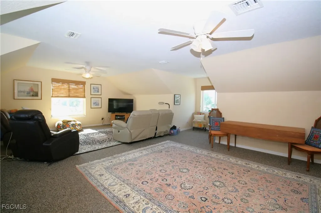 3702 SE 6th Avenue Cape Coral FL 33904