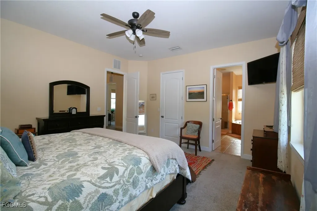 3702 SE 6th Avenue Cape Coral FL 33904