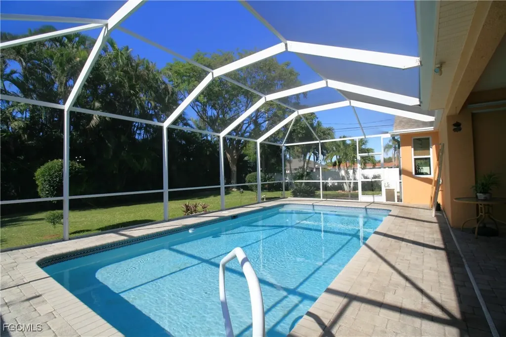 3702 SE 6th Avenue Cape Coral FL 33904