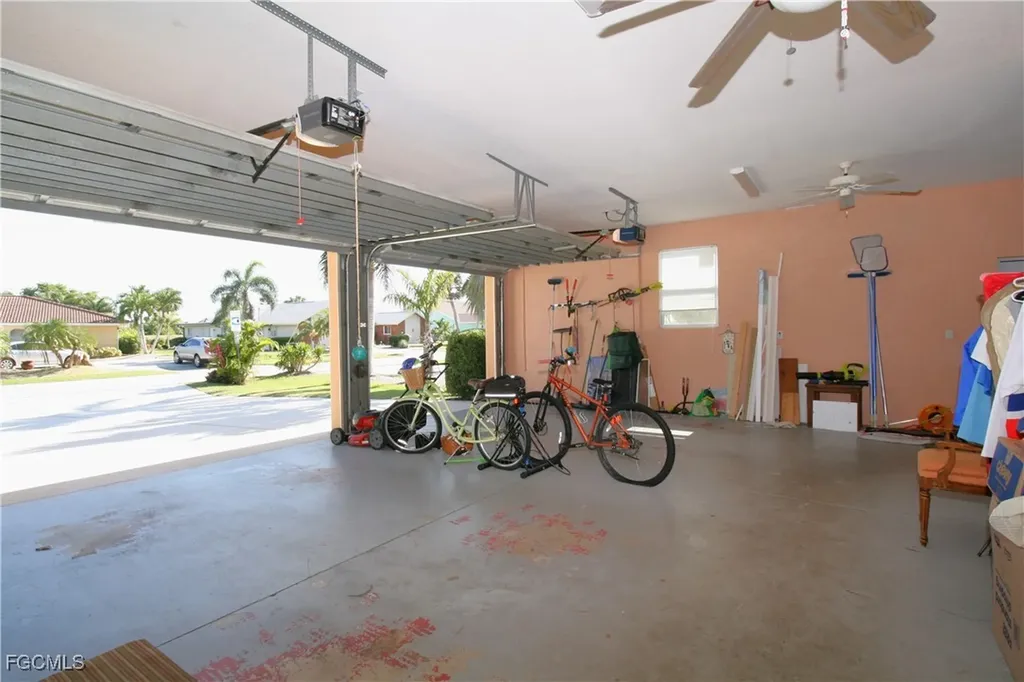 3702 SE 6th Avenue Cape Coral FL 33904