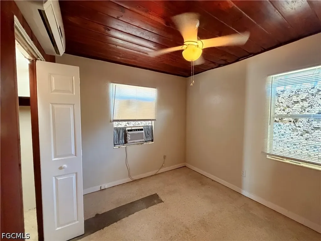 1935 Ricardo Avenue Fort Myers FL 33901