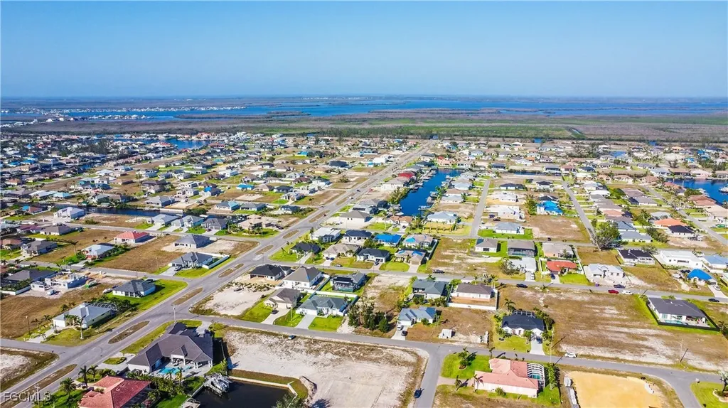 14 NW 35th Avenue Cape Coral FL 33993