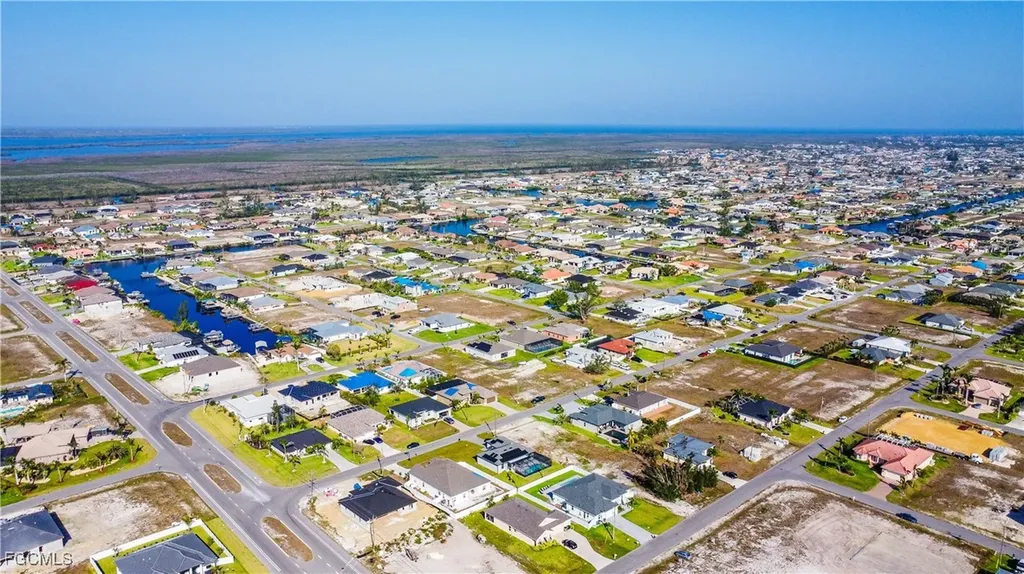 14 NW 35th Avenue Cape Coral FL 33993