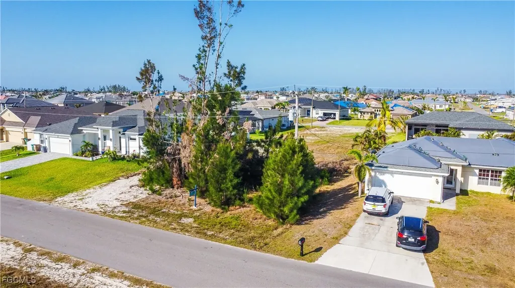 14 NW 35th Avenue Cape Coral FL 33993