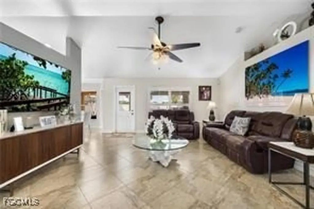 831 NE 23rd Terrace Cape Coral FL 33909