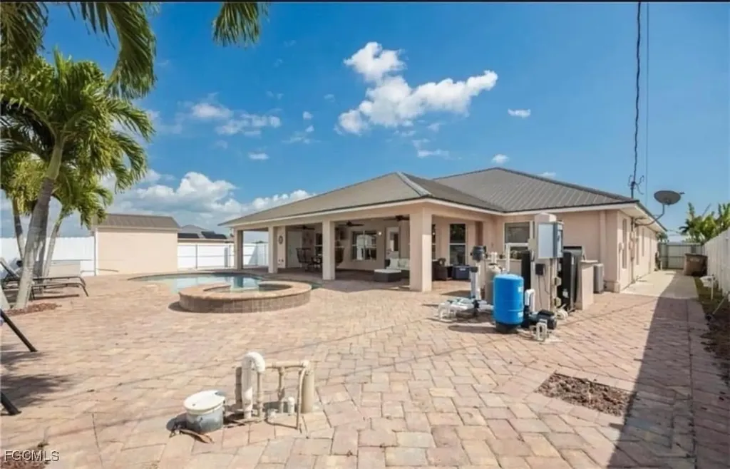 831 NE 23rd Terrace Cape Coral FL 33909