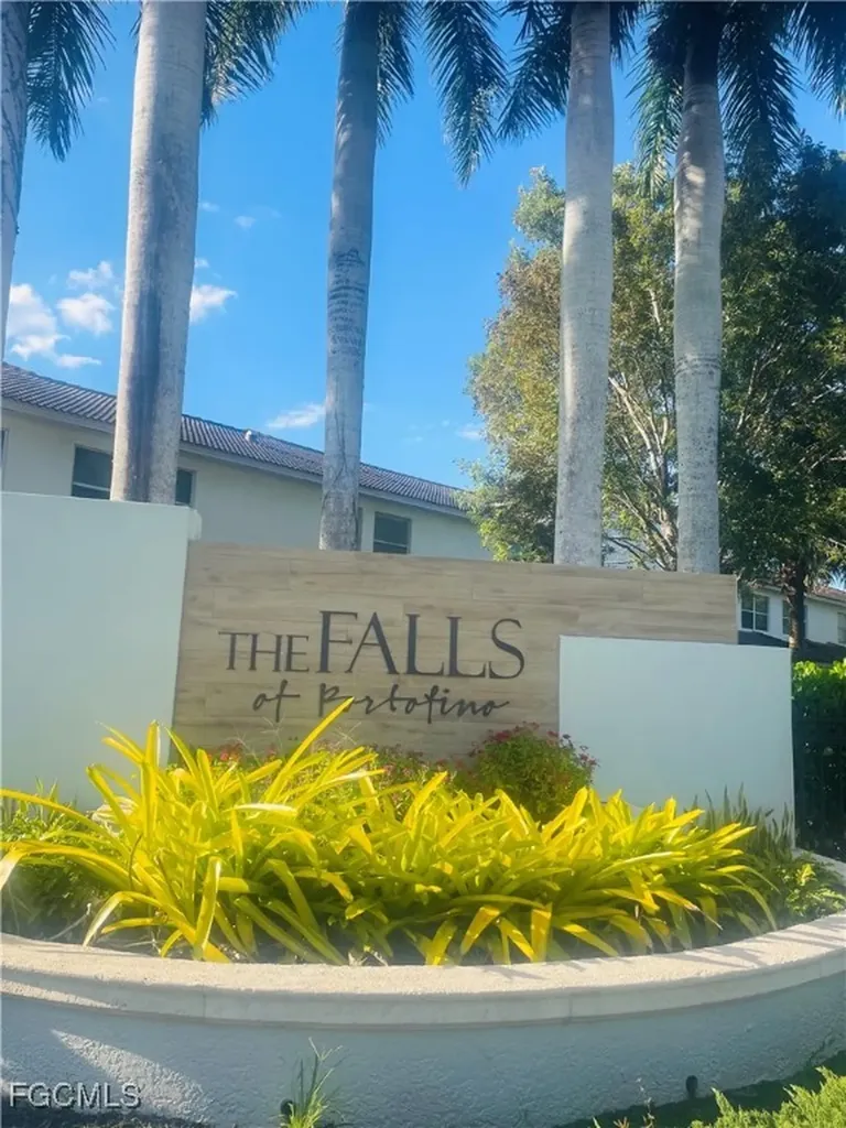 7030 Torino Terrace Naples FL 34119