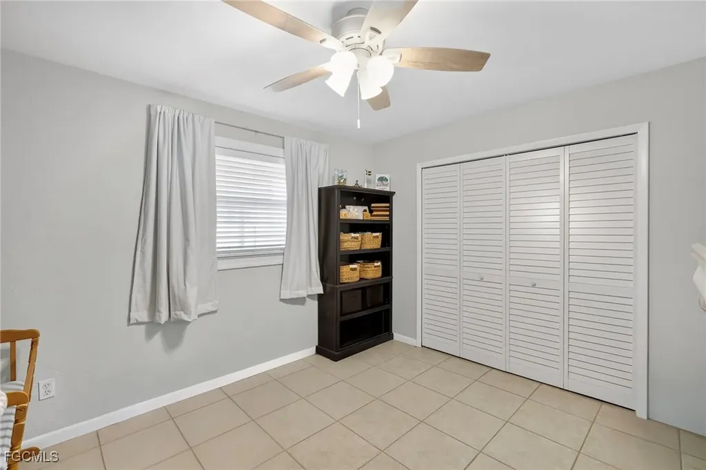 2413 Woodland Circle Fort Myers FL 33907