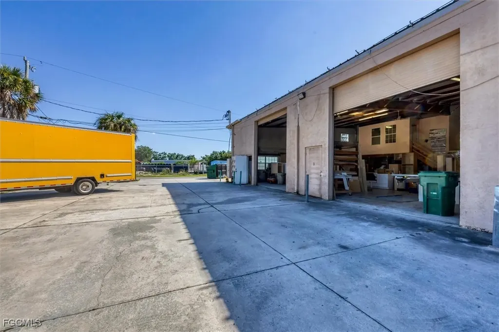 4240 James #8 & 9 Street Port Charlotte FL 33980