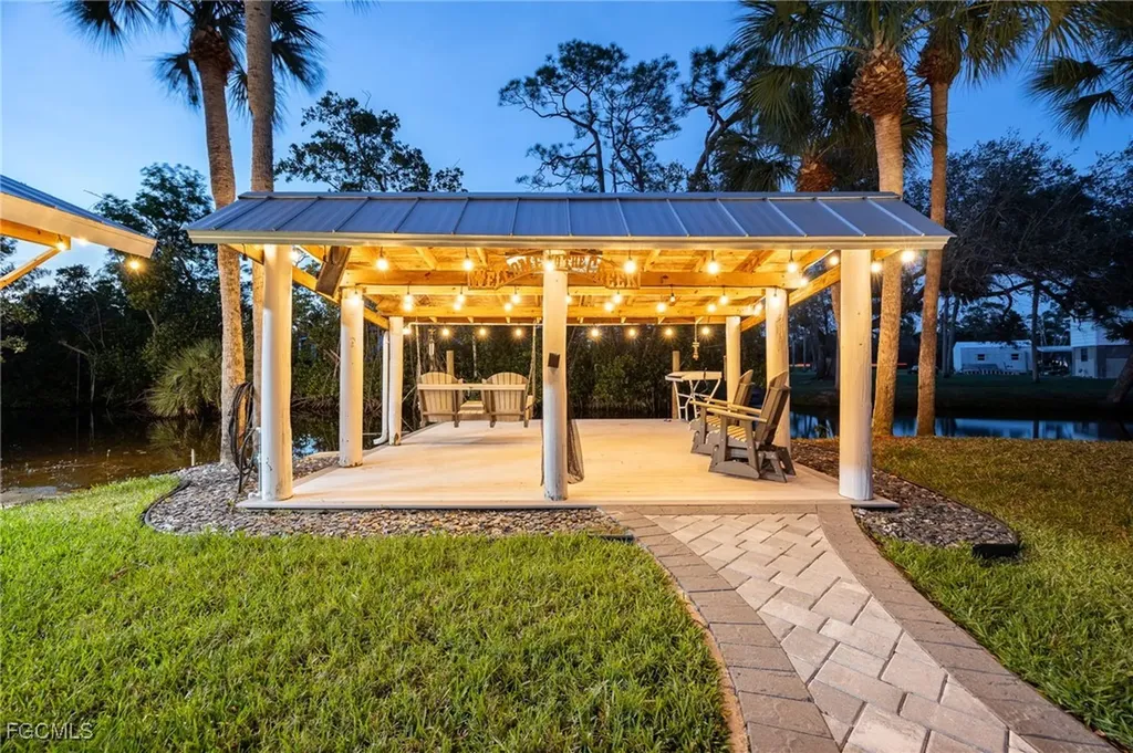 15630 Roberts Lane Fort Myers FL 33908