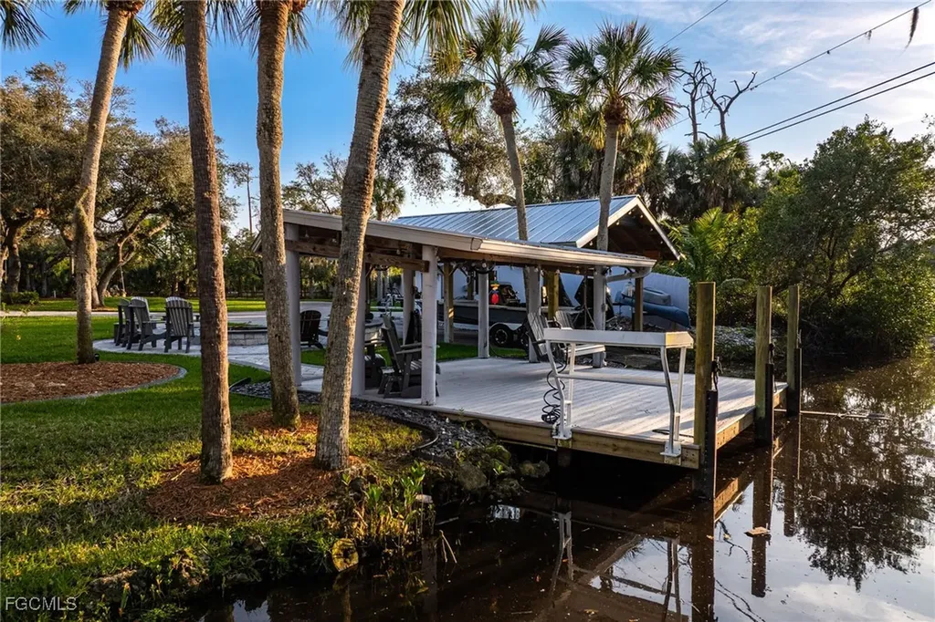 15630 Roberts Lane Fort Myers FL 33908
