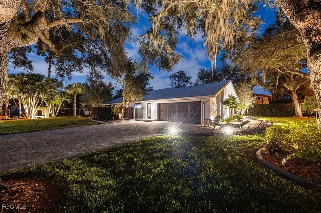 15630 Roberts Lane Fort Myers FL 33908