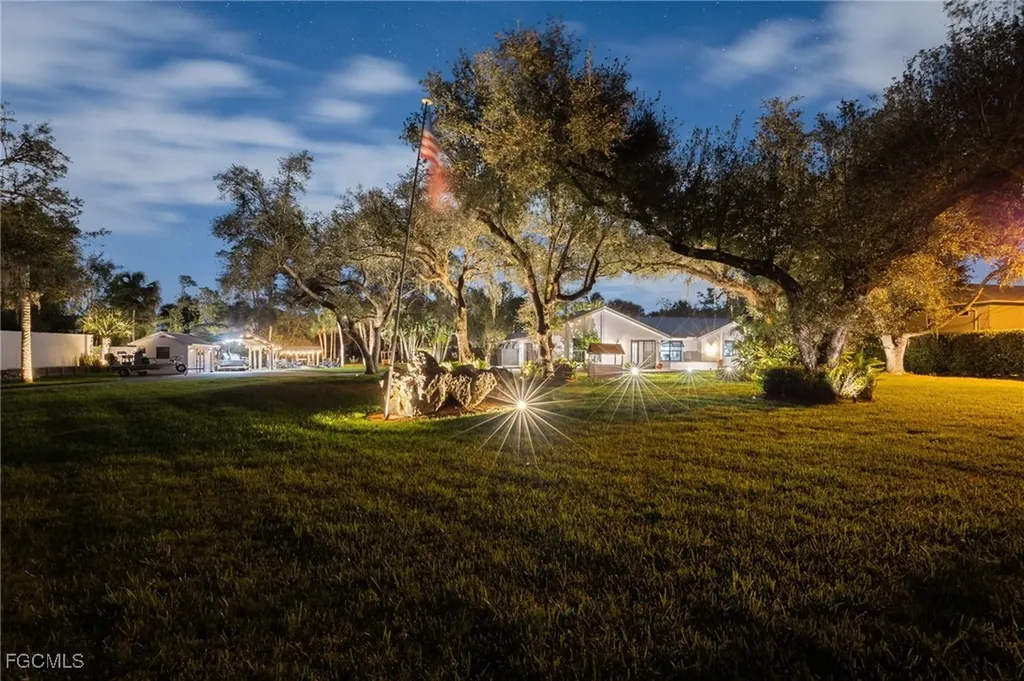 15630 Roberts Lane Fort Myers FL 33908