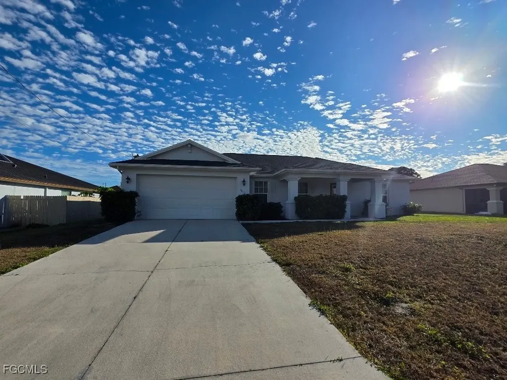 3413 35th Street SW Lehigh Acres FL 33976