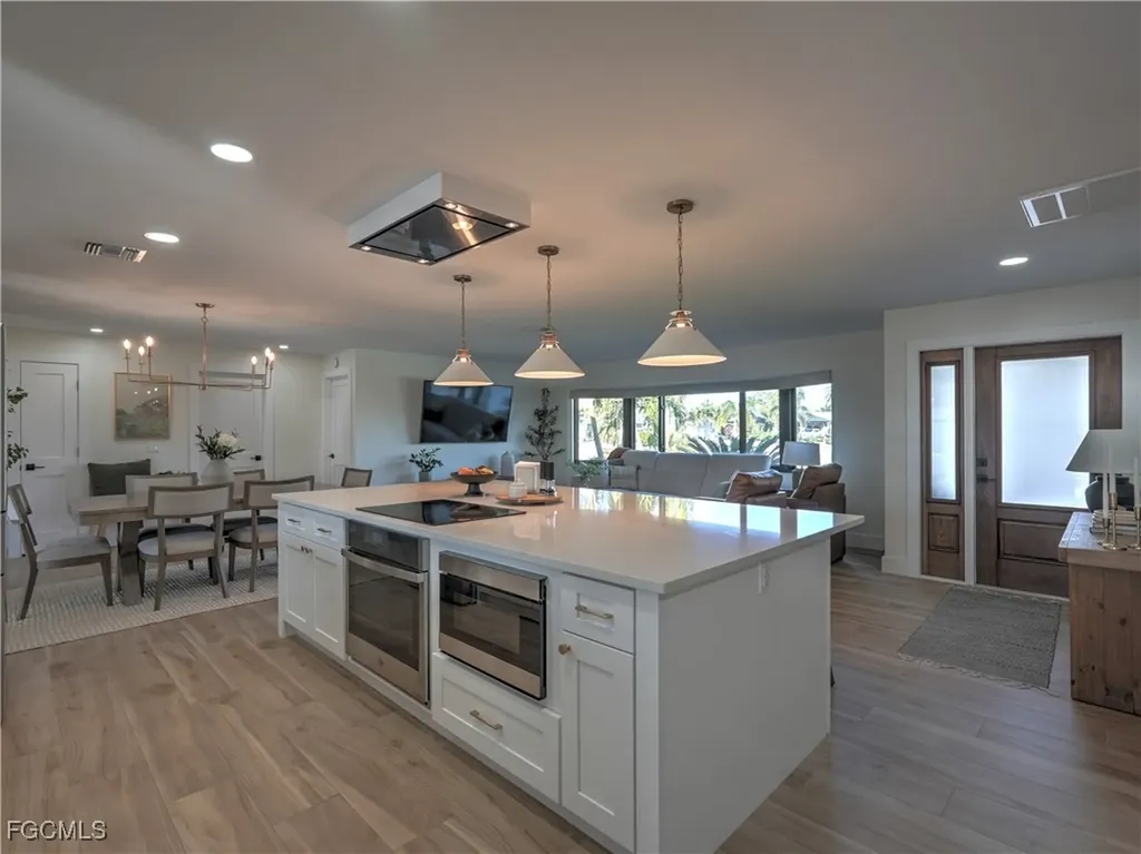 5343 SW 8th Court Cape Coral FL 33914