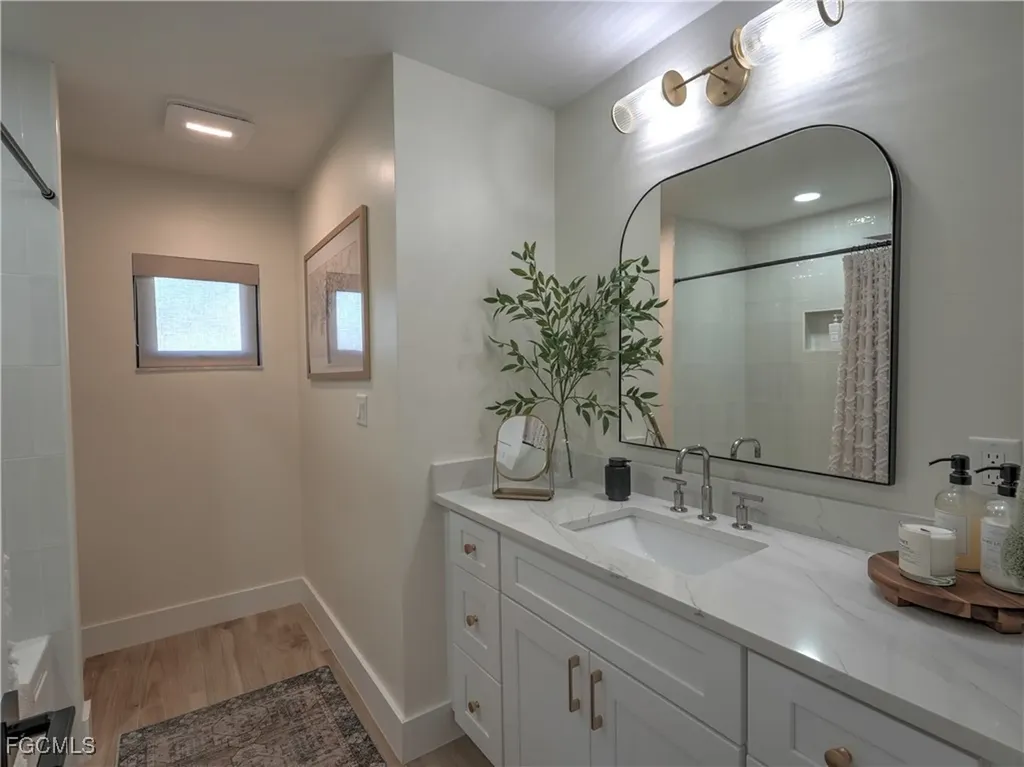 5343 SW 8th Court Cape Coral FL 33914
