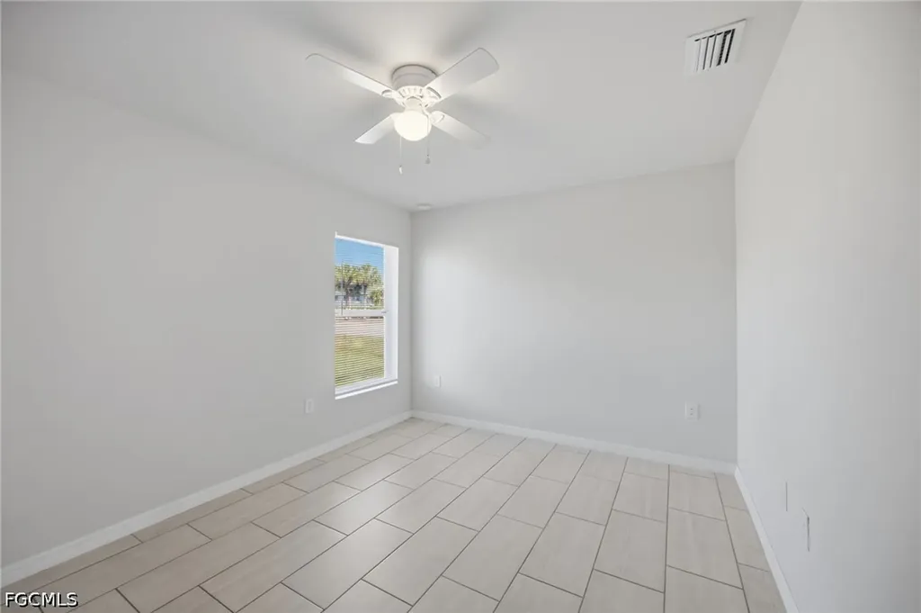1426/1428 Cape Coral Parkway W Cape Coral FL 33914